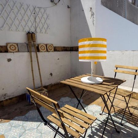 Rentalsevilla Feria Duplex Con Terraza Екстер'єр фото