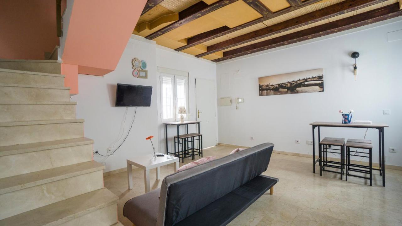 Rentalsevilla Feria Duplex Con Terraza Екстер'єр фото